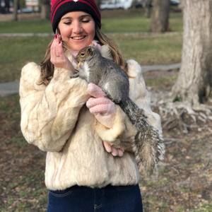 Meet your Posher, Mara